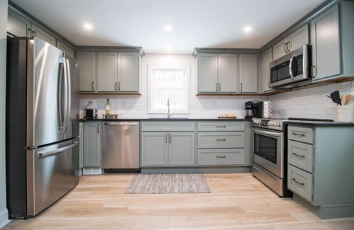 Wolfeboro Casa | 3BR House w/ backyard 5 min to Beautiful Downtown Wolfeboro