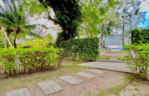 Batu Ferringhi Casa | 3BR Penthouse By The Sea