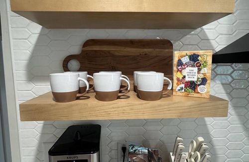 La Crosse Casa | 3BR Ranch / Near Hospitals, Universities, Bluff, River, Coffee Shop, & More!