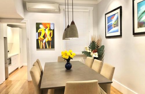 Pyrmont Casa | 3BR Terrace House in Darling Habour, next to ICC and The Star, Sydney CBD, Free parking