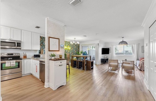 St. Augustine Beach Casa | 3BR Townhome Steps from St. Augustine Beach