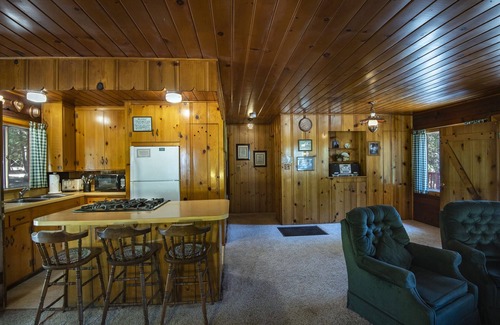 North Wawona Cabina | 3N Lockwood Lodge dentro del Parque Nacional Yosemite