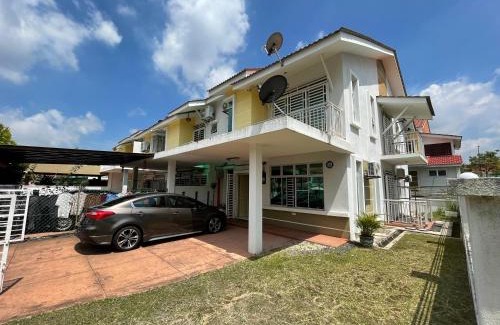 Seremban Complejo | 3R D'Latania Senawang