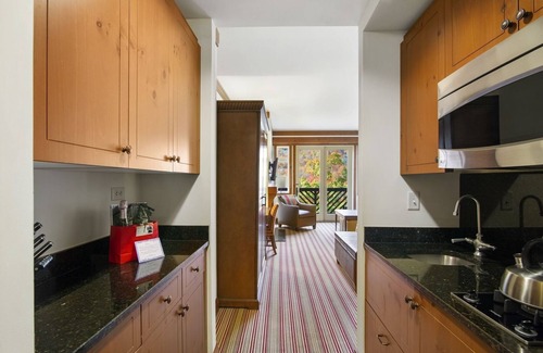 Stowe Area Apartamento | Stowe Mountain Lodge ¡Estudio en Ridgeline en el tercer piso con increíbles vistas de Mansfield!