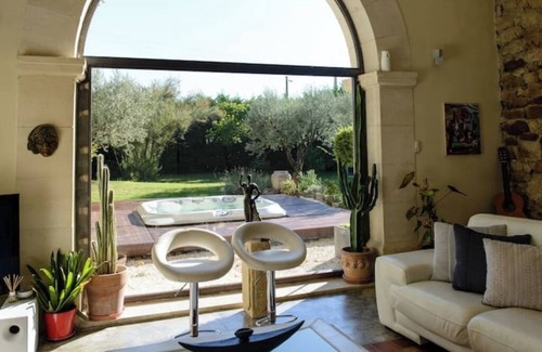 Tresques Apartamento | 4* apartment at Château Juliette Winery Chalet