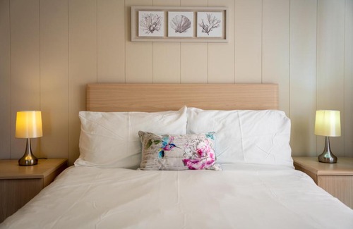 Mullacott Casa | 4 Atlantic Crescent Lodge - 2 Bed-Sleeps 4-TJS4AC