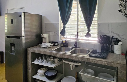 Sanchez Villa | 4 Bdrm/3 bath Villa AC/Wi-Fi/Cable/ Gazebo/BBQ/up to 15 ppl