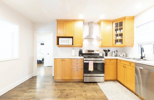 Thornhill Casa | 4 Bdrm/4 Bath Home with Spa Room near Yonge&Finch