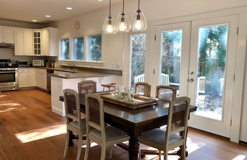 East Hampton North Casa | 4 camas / 3. 5 baños, espacioso, diseño abierto East Hampton Home - Perfecto para reunirse