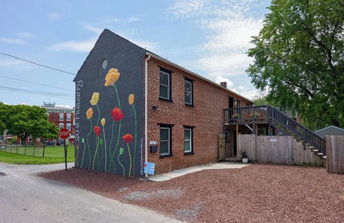 Marietta Casa | 4 bed 4 bath home in historic Marietta, Pa