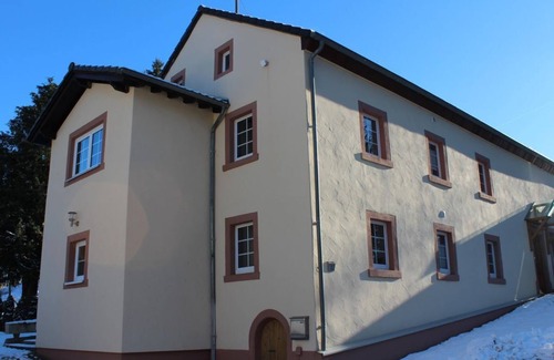 Esch Apartamento | 4-bed apartment downstairs - Ferienwohnungen Escher Mühle