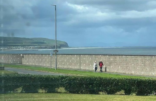 Portstewart Casa | Immaculate sea view 4-Bed House in Portstewart