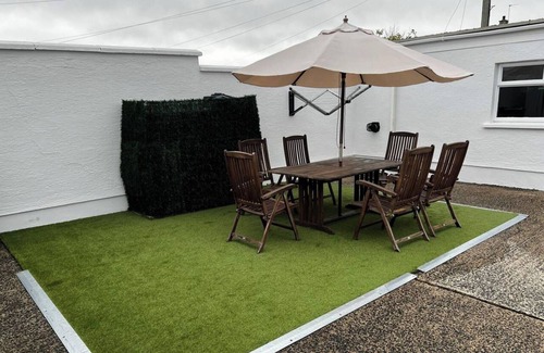 Portstewart Casa | Immaculate sea view 4-Bed House in Portstewart