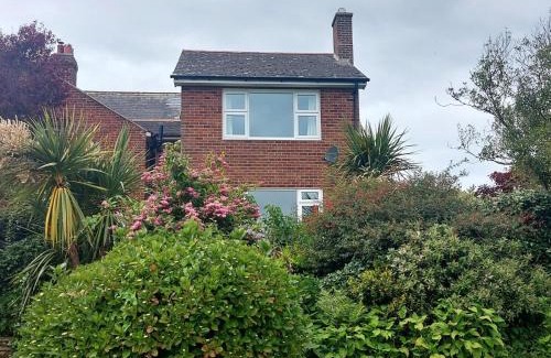 Ventnor Casa | 4 Bed in Bierley Nr Whitwell oc-f32693
