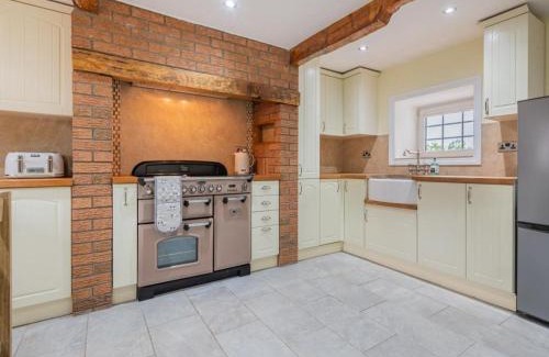 Hackthorpe Casa | 4 Bed in Hackthorpe SZ321