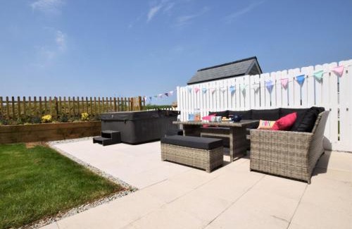 Westleigh Casa | 4 Bed in Westward Ho 75358