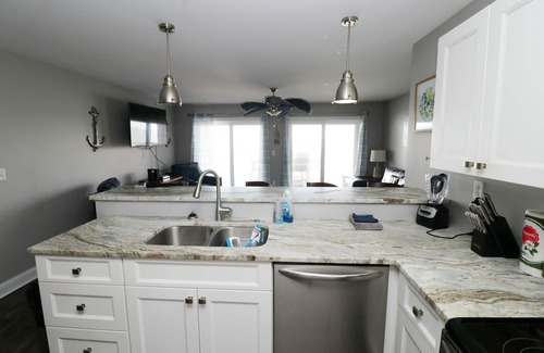 Put-in-Bay Condominio | 4 Bedroom / 2 Bath - 1 Mile to Downtown, Perfect for your Island Getaway