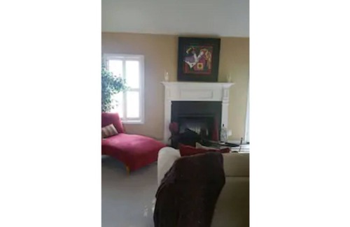 Smyrna Casa | 4 bedroom, 3 full bathrooms, Beautiful House 12 minutes from Downtown Nashville.