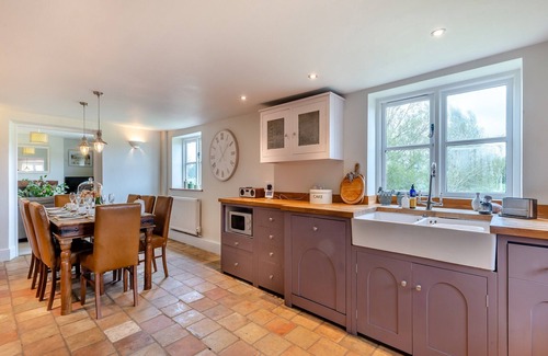 Irstead Cabaña | 4 bedroom accommodation in Lamas, near Wroxham