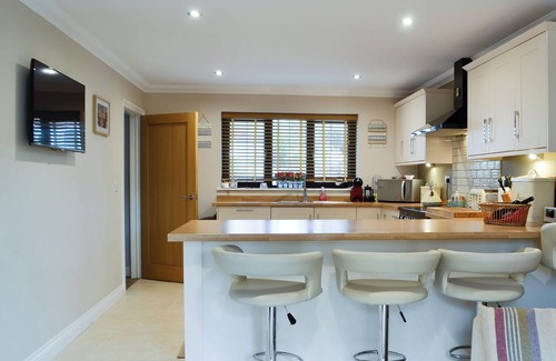 Cwm-twrch Isaf Cabaña | Alojamiento de 4 habitaciones en Lower Cwm-twrch, near Ystradgynlais
