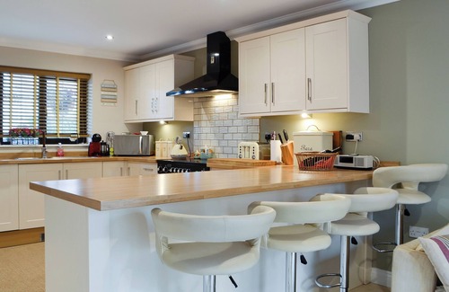 Cwm-twrch Isaf Cabaña | Alojamiento de 4 habitaciones en Lower Cwm-twrch, near Ystradgynlais