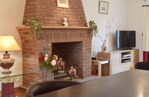 Glogue Cabaña | 4 bedroom accommodation in Hermon, near Crymych