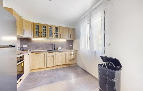 Marsaneix Casa | 4 Bedroom Amazing Home In Sanilhac
