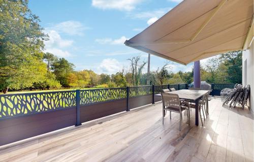 Marsaneix Casa | 4 Bedroom Amazing Home In Sanilhac