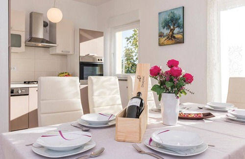 Valdebek Casa | Increíble casa de 4 dormitorios en Pula