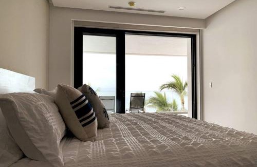 Bucerías Apartamento | 4 Bedroom, Beach Front Flat Bucerias - Vallarta