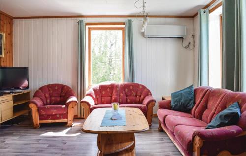 Steinstø Casa | 4 Bedroom Beautiful Home In Steinstø