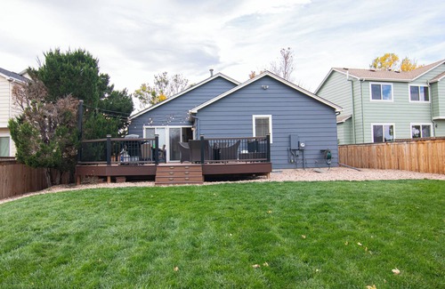 Highlands Ranch Casa | 4-Bedroom Comfort Near It All Fire Pit & More!