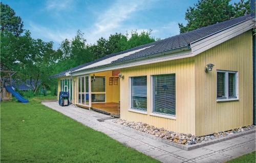 Kramnitse Casa | 4 Bedroom Cozy Home In Rødby
