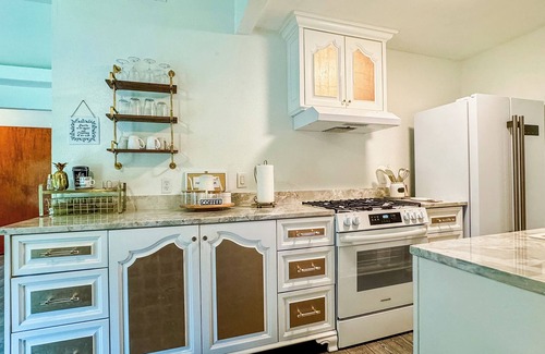 Franklin Park Casa | 4-bedroom Cozy house in charming Austin with AC, WiFi. Enjoy your stay