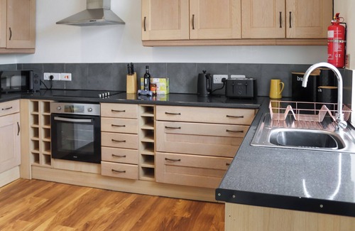 Rhiwbryfdir Cabaña | 4 bedroom accommodation in Blaenau Ffestioniog