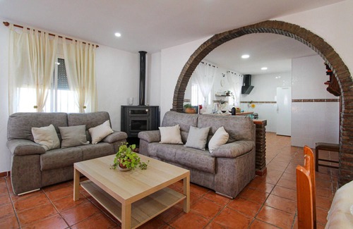 Sedella Casa | Preciosa casa de 4 dormitorios en.