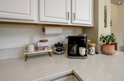 New Port Richey Casa | 4-bedroom house, Shooting Star Haven