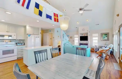 Colington Cabaña | 4-bedroom Karma High’daway