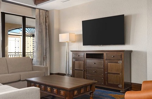 Lake Buena Vista Complejo | 4 Bedroom Presidential, Dual Masters, Inside Disney Gate - 25% off Early Booking