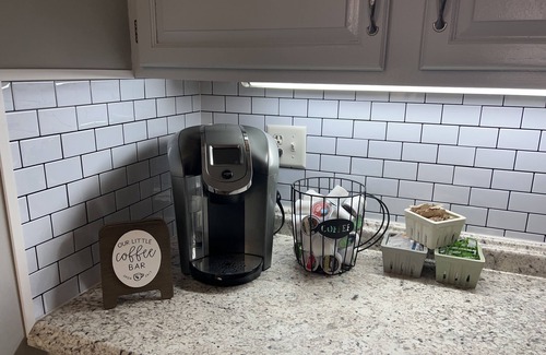 Summerfield Cabaña | 4 bedroom Retreat Sleeps 11 with Dock on Lake Weir near The Villages & Orlando