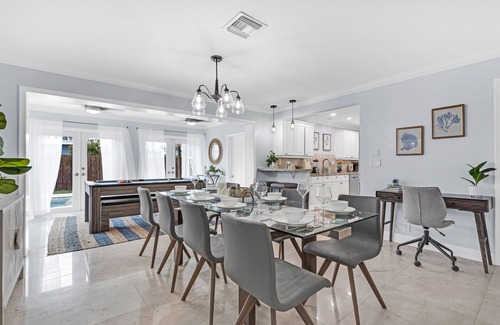 Lighthouse Point Casa | 4-bedroom vacation home just 24 minutes from Las Olas Beach