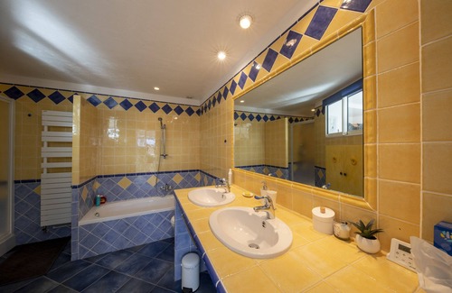 Tourrette-Levens Villa | 4 bedroom villa with swimming pool 20 minutes from Nice