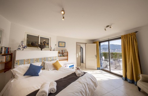 Tourrette-Levens Villa | 4 bedroom villa with swimming pool 20 minutes from Nice