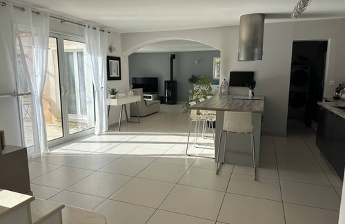 Mimet Casa | 4-bedroom villa with swimming pool, quiet location between Aix en Provence and Marseille
