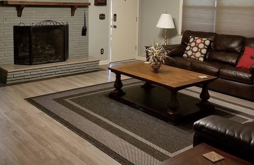 Middle Valley Casa | 4 dormitorios, 3 baños, Chickamauga Lake Home, con muelle privado y rampa para embarcaciones