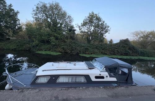 Birstall Alquiler De Eote | 4 berth Boat house in birstall, Leicester