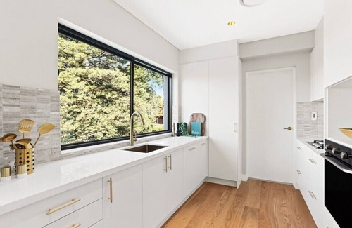 Connells Point Casa | 4 big bedrooms, new house, stylish house , beach views, swinging pool views .