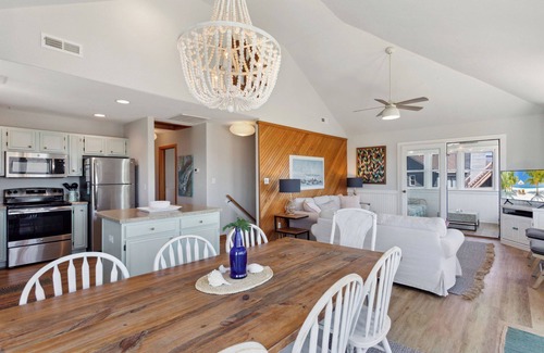 South Nags Head Casa | 4 br *1 Min Walk to Beach