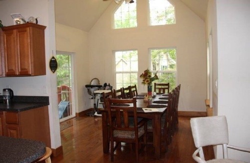 Lackawaxen Casa | 4 BR 3 Bath Centrally located in amenity filled community of Masthope. Sleep 12