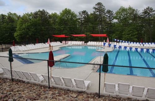 Lackawaxen Casa | 4 BR 3 Bath Centrally located in amenity filled community of Masthope. Sleep 12
